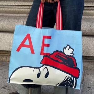 AMERICAN EAGLE AE Snoopy Reusable Large Tote Bag Weekender Gym Vacation Travel